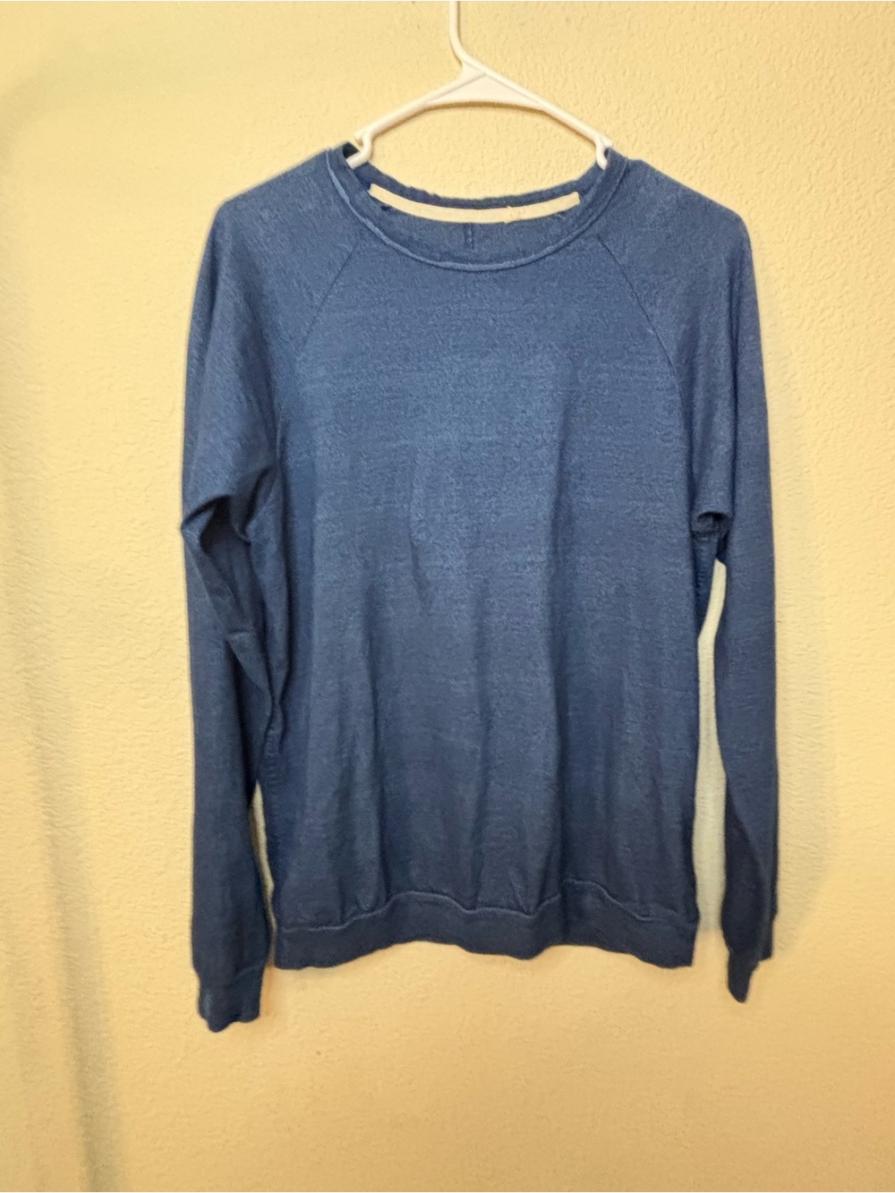rag & bone Men's Blue Crewneck Sweater